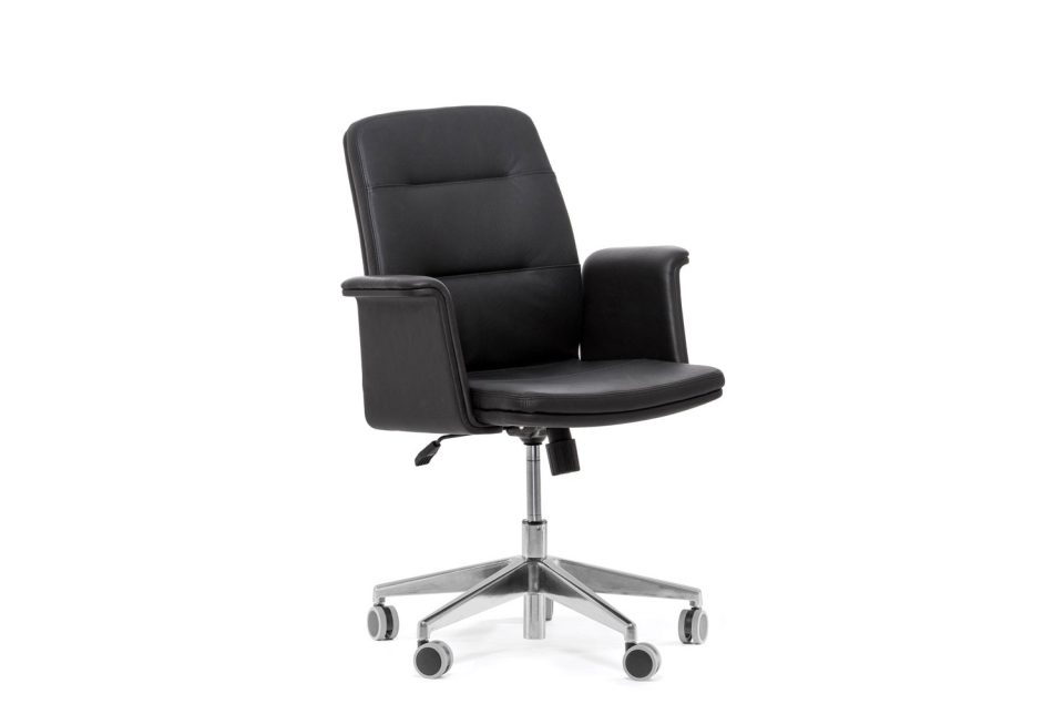 Карл — Profoffice — в интерьере